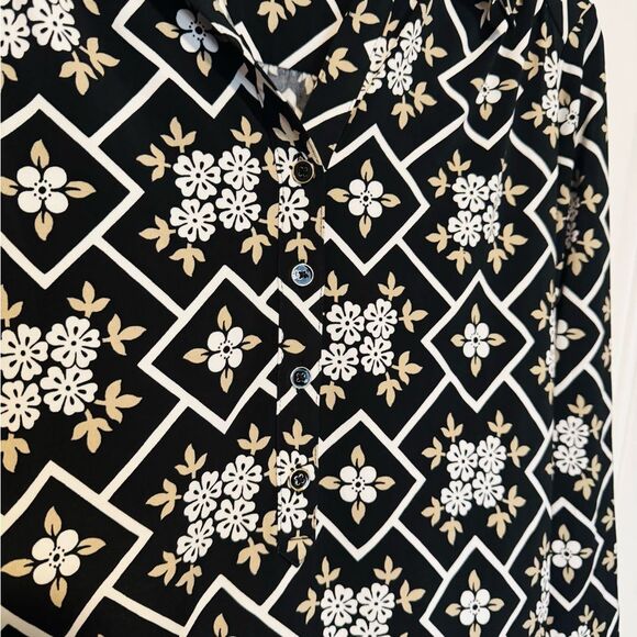 Charter Club Black and Cream Notched Collar Button Down Shirt - Picture 4 of 8